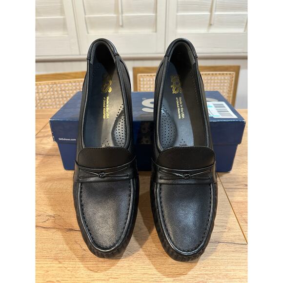 SAS Women's Easier Slip On Loafer Black Leather Size 10 Slim NIB Moccasin Comfy - Picture 4 of 12